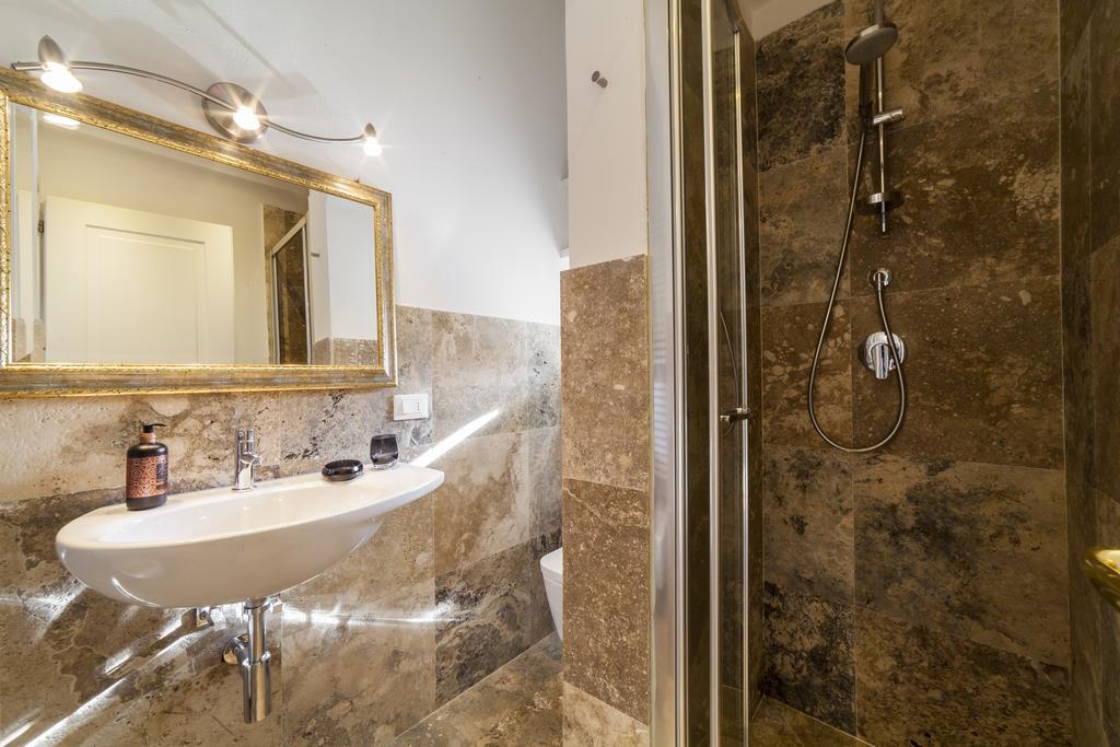 Central Pitti Studio Flat Флоренция Экстерьер фото